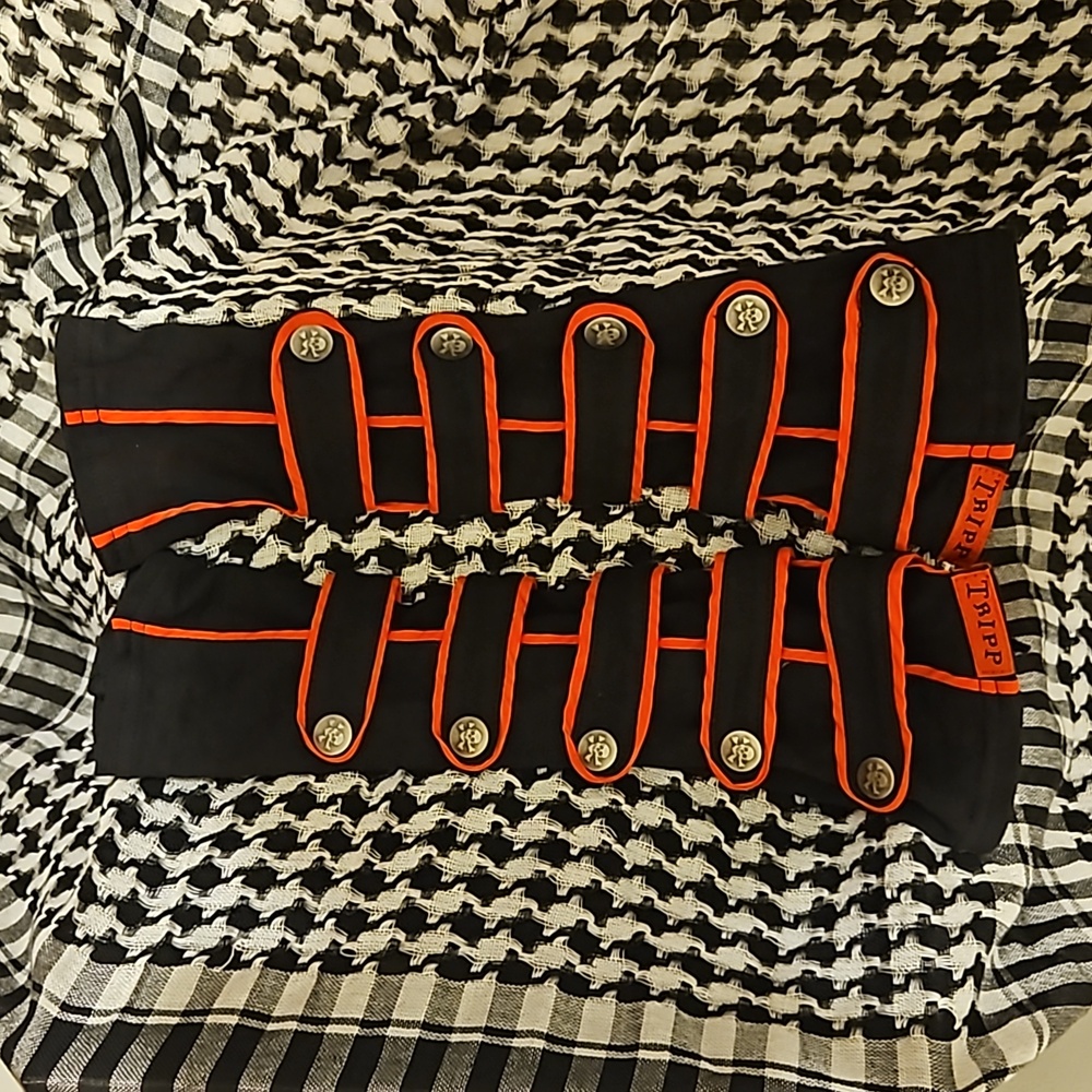 Vintage Tripp Arm Gloves